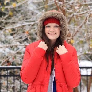 Meet your Posher, Claire